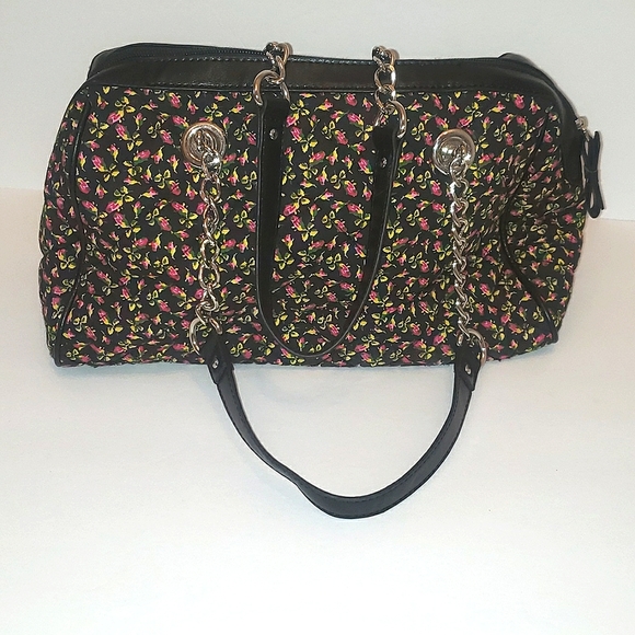 Betsey Johnson Betseyville Vegan Floral Stud Bow  Quilted Shoulder Bag Purse - Picture 5 of 17